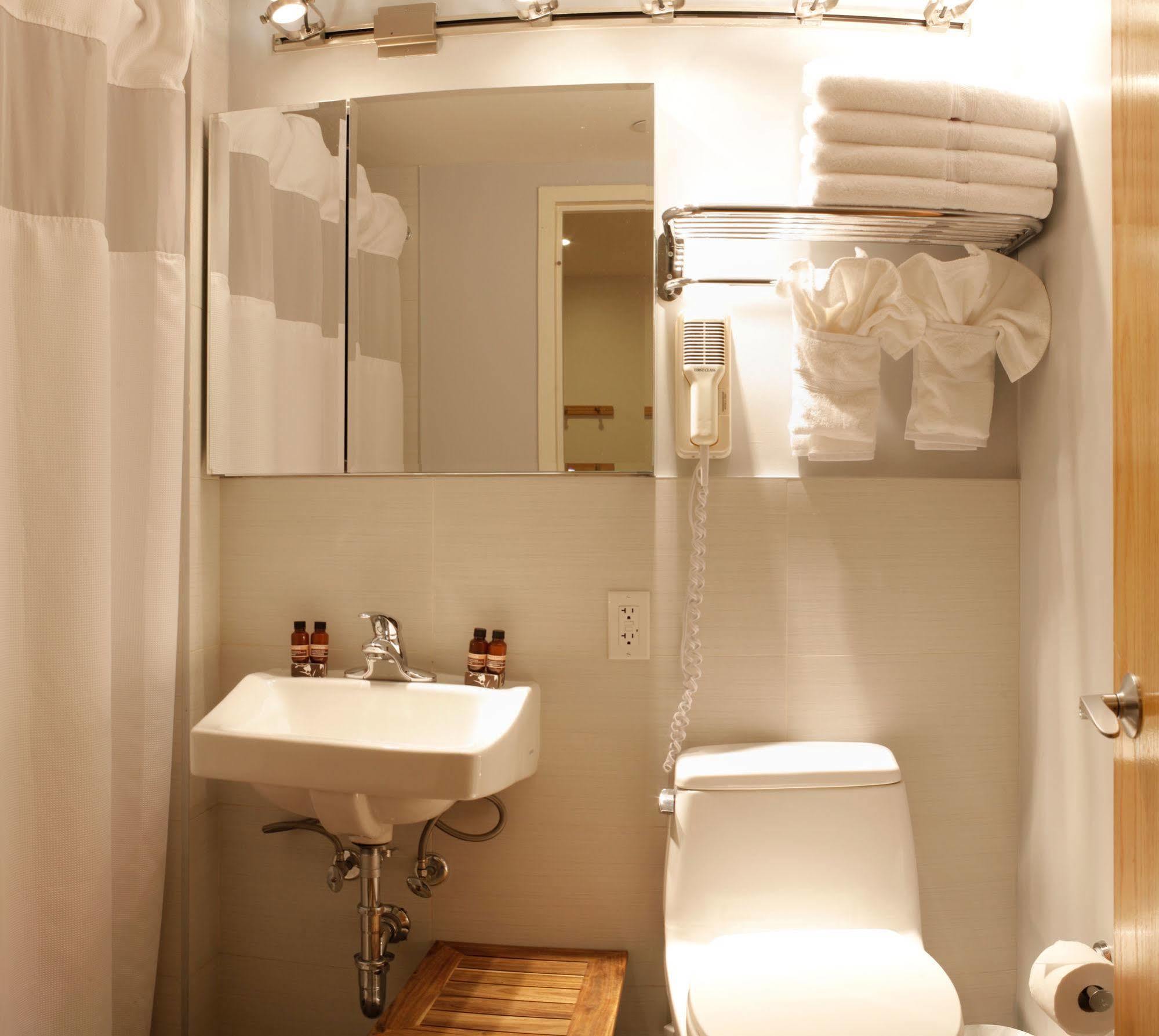 Sanctuary Nyc Retreats 4* Nova Iorque